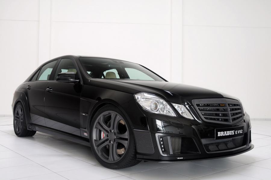  Mercedes-Benz E V12 by Brabus 2010 года  (фото 10 из 44)